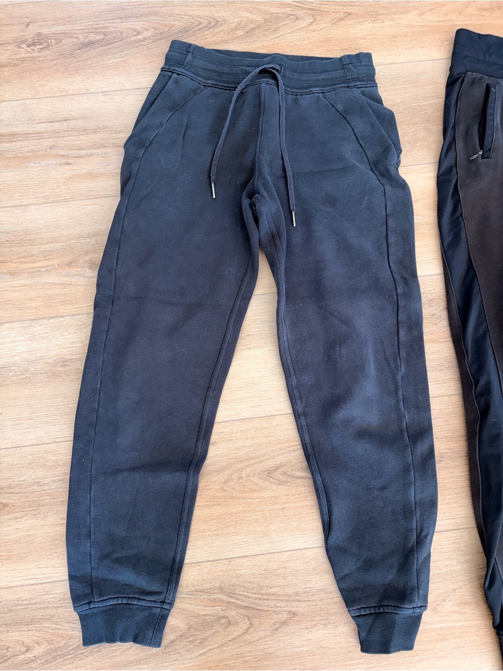 Lululemon bundle - Picture 3 of 7